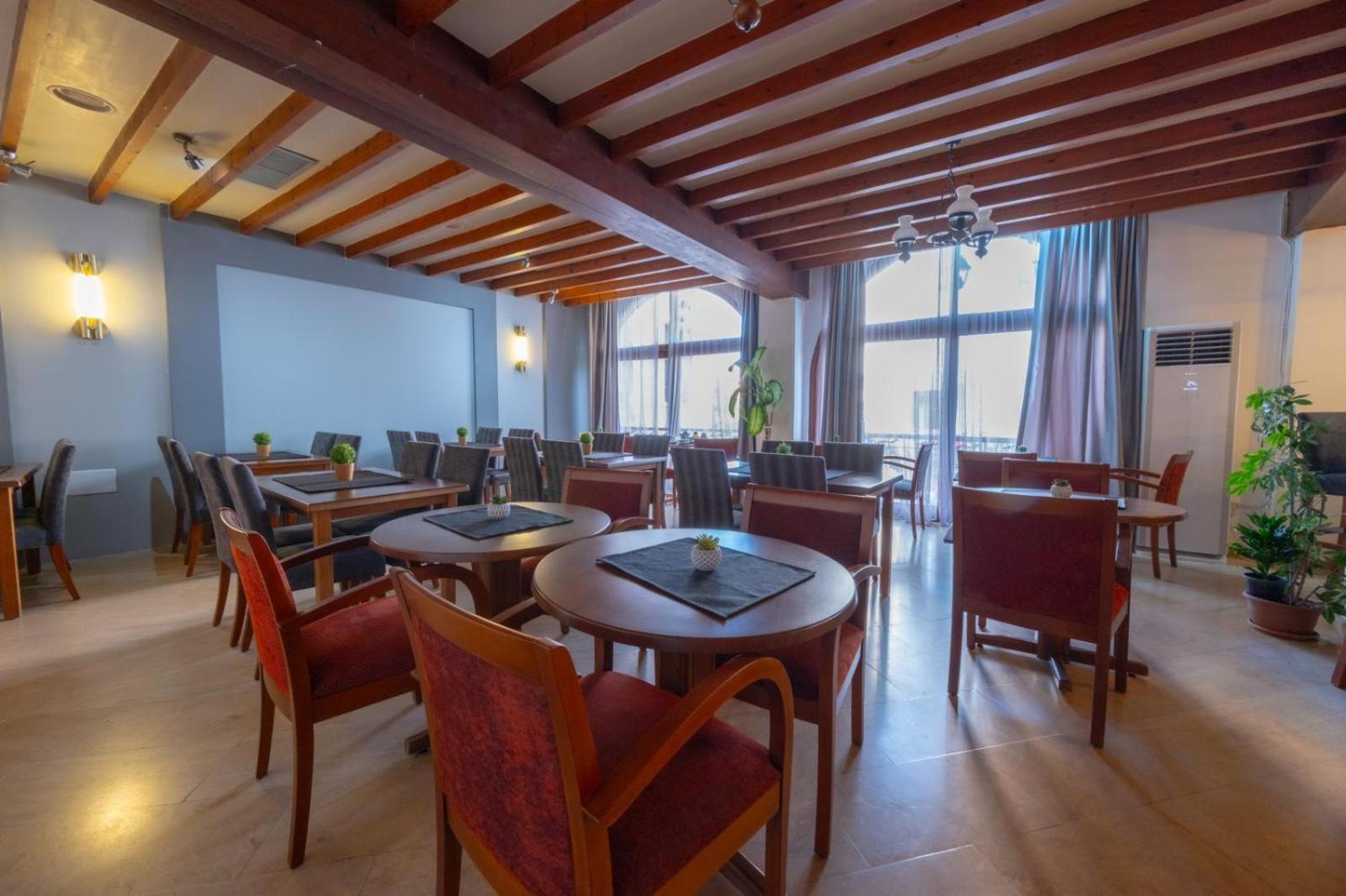 Kyrenia British Harbour Hotel Zewnętrze zdjęcie